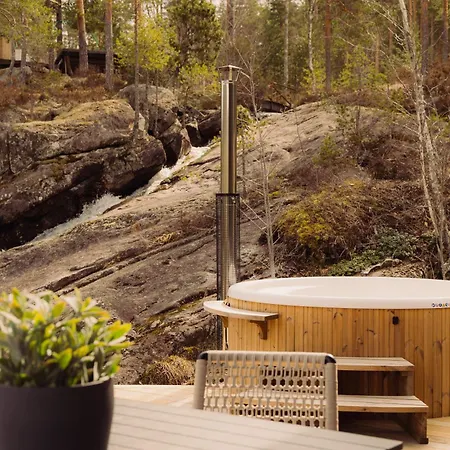 Fossen With Sauna And Jacuzzi Villa Kviteseid